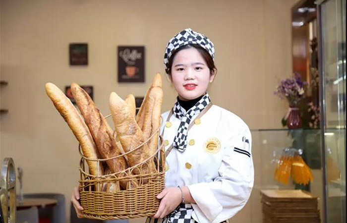 女生學(xué)西點(diǎn)就業(yè)前景怎么樣？選什么西點(diǎn)學(xué)校好