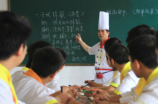 哪里有一個(gè)月廚師培訓速成班